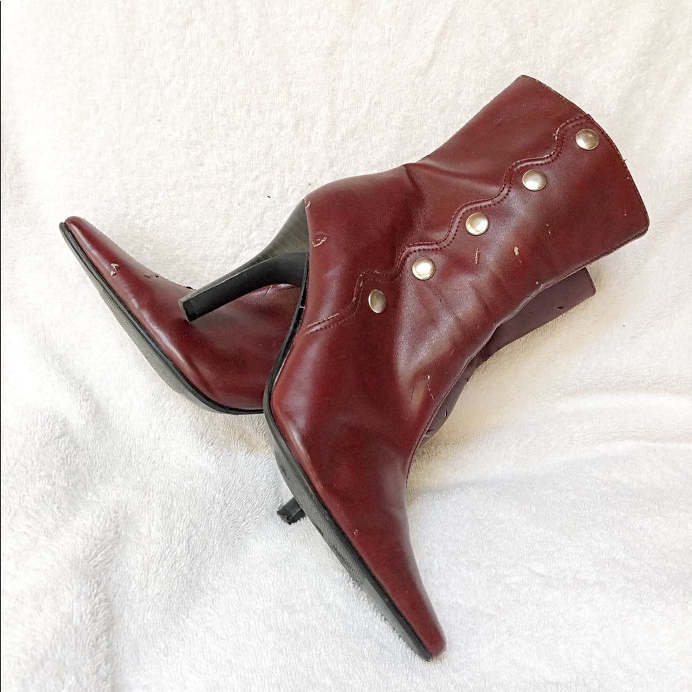 Predictions - Red/Rust heeled bootie - Picture 2 of 10